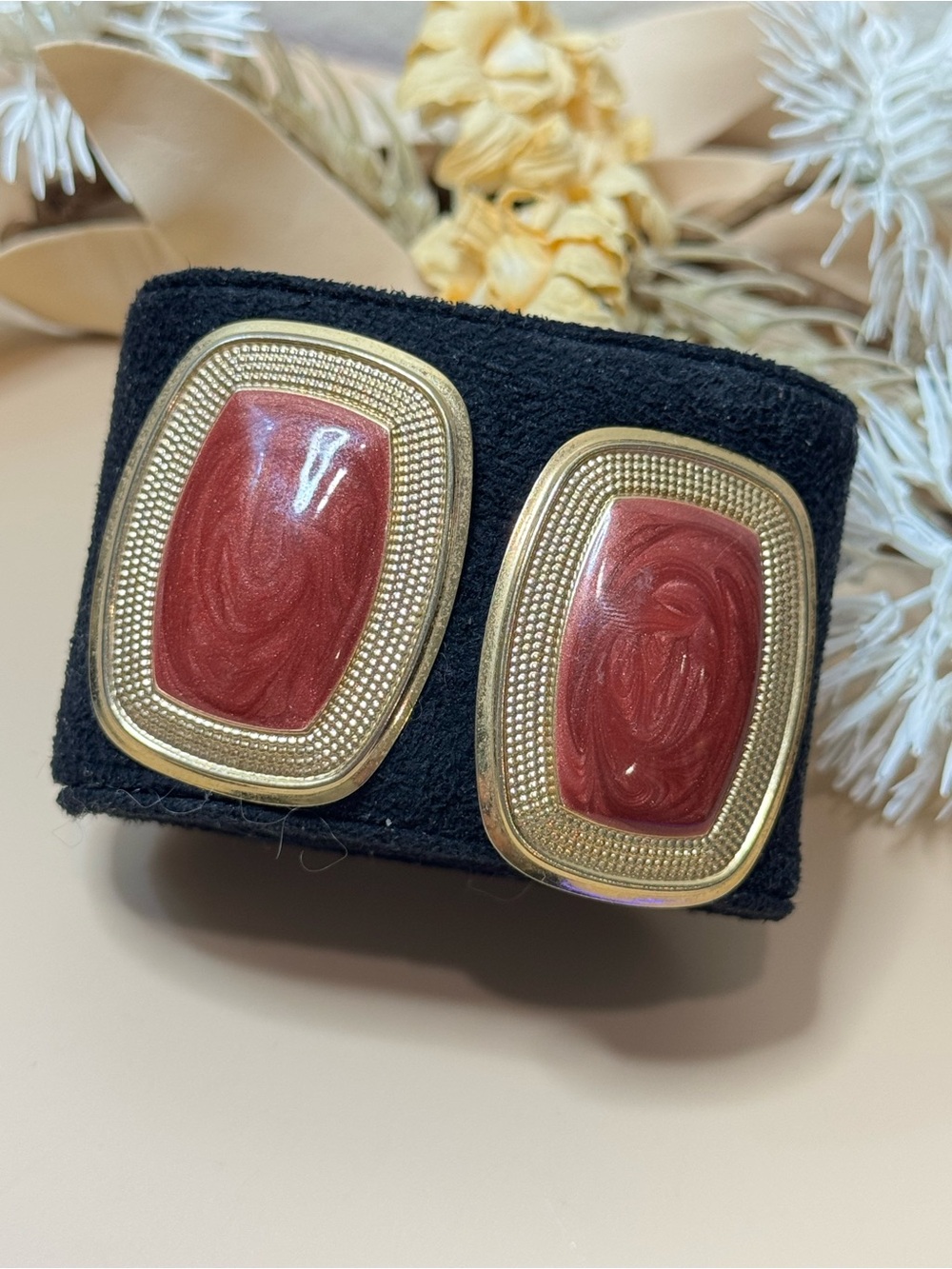 Vintage Gold Tone Mauve Rose Enamel Rectangle Statement Stud Earrings
